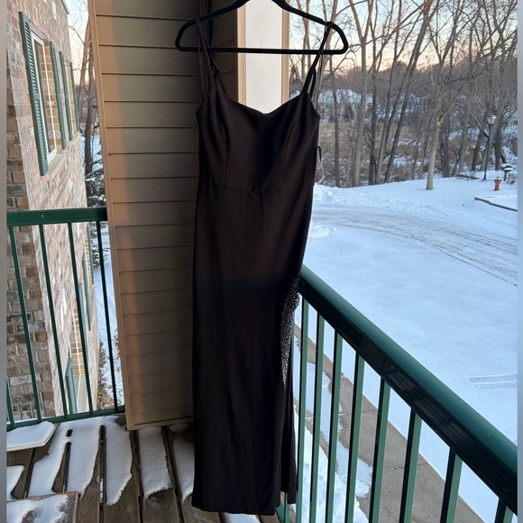 🆕 ✨ Nightway Black Rhinestone Embellished Gown Formal Evening Maxi Dress Size 6 - Picture 3 of 15